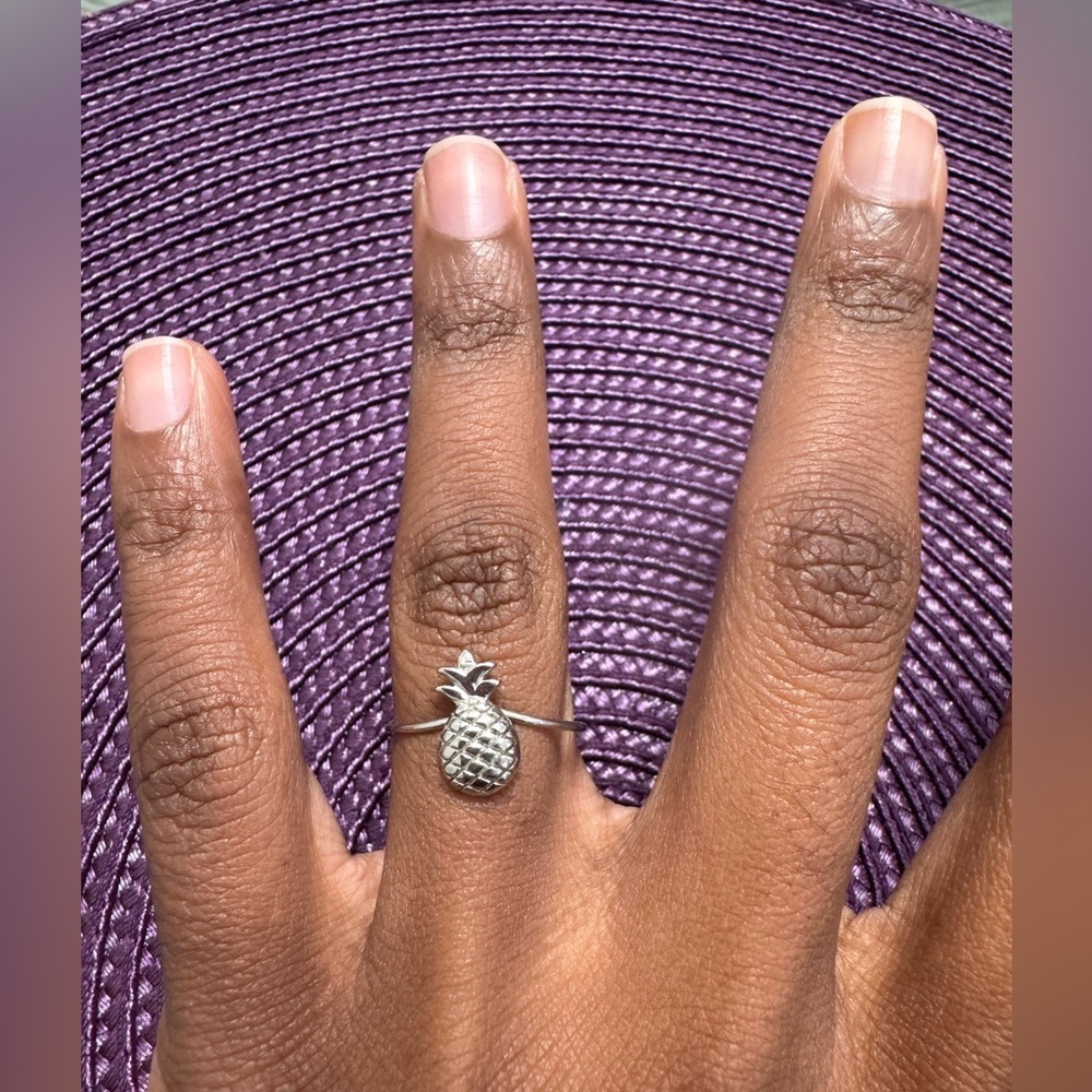 Sterling Silver Pineapple Ring!